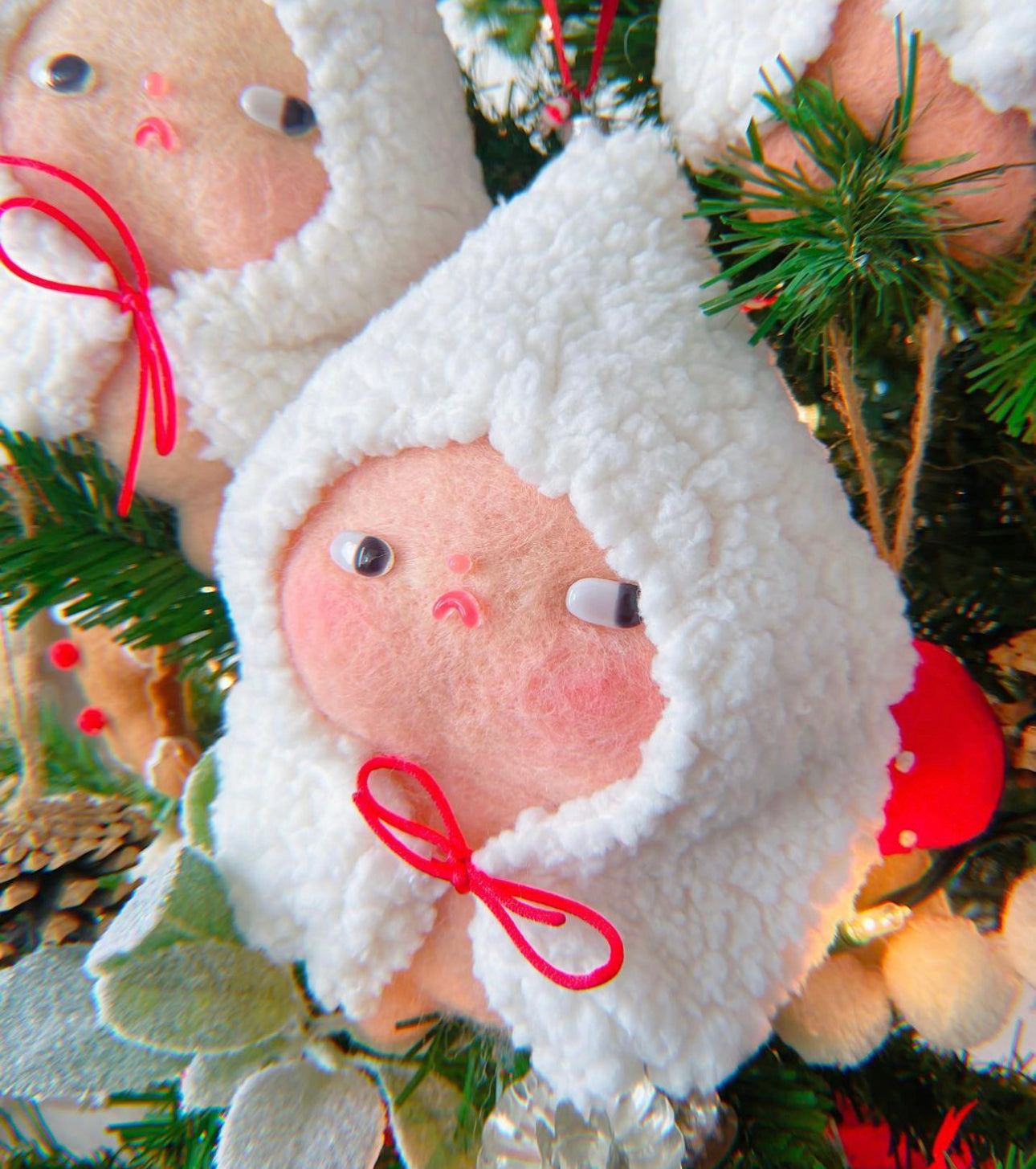 FomoCon - “Snow Babies” by Wawe Studio