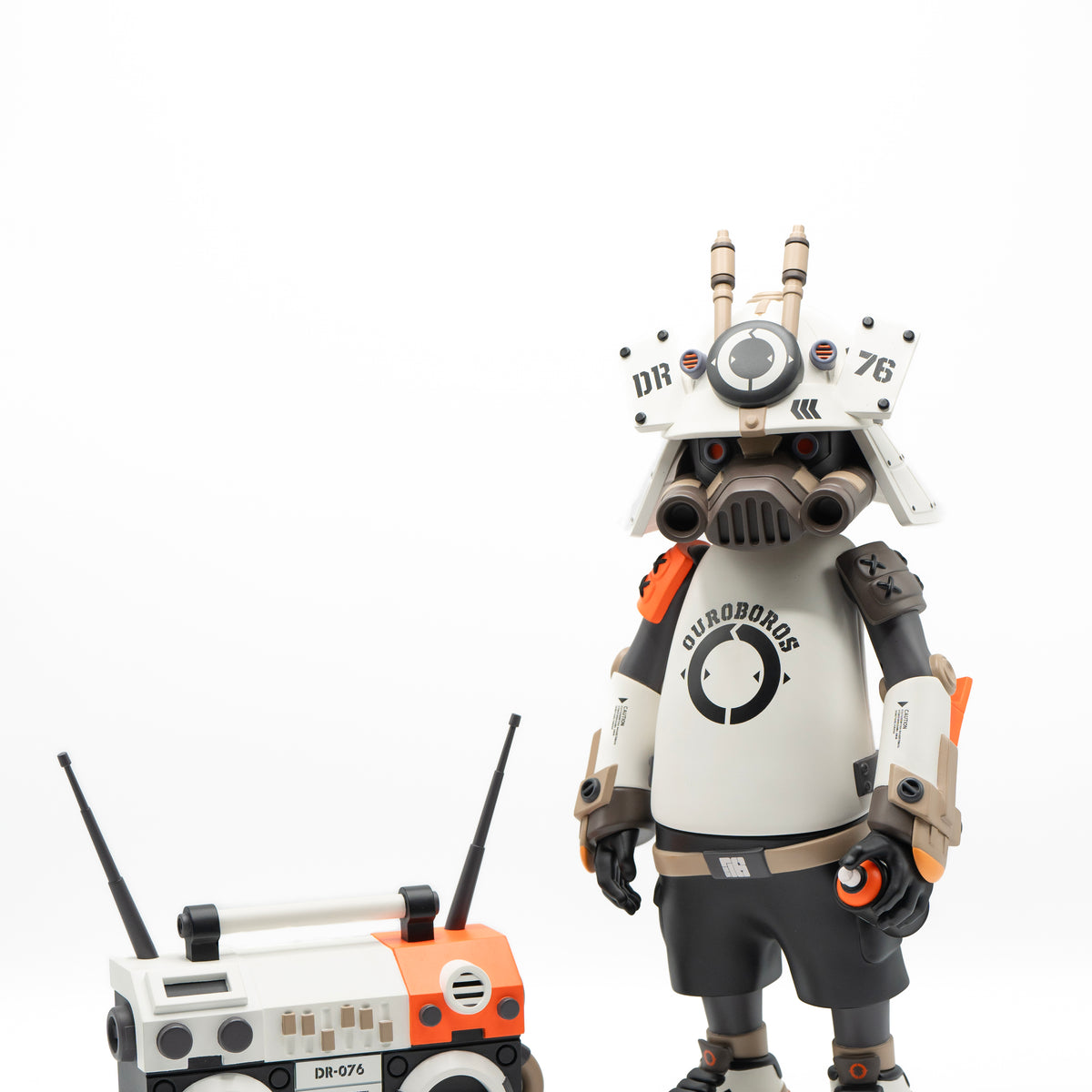 ロボット Ody DirtyApe68 DR76 Figure by Manny Cartoon x Dragon76 x Martian Toys