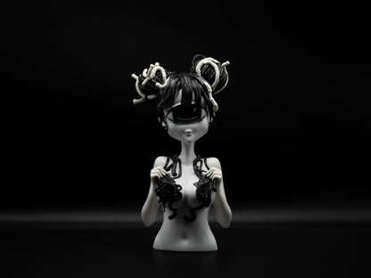 ZAIRA Cylalume GID Edition by Distortedd (Martian Toys Exclusive)