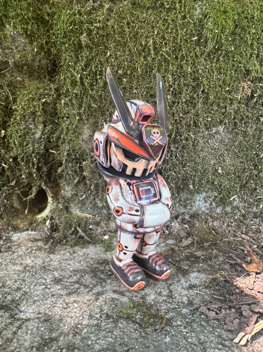 JittiRobot x QUICCS TEQ63 6in limited edition