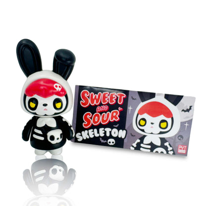FomoCon - PYT ROOM - Sweet and Sour Skeleton