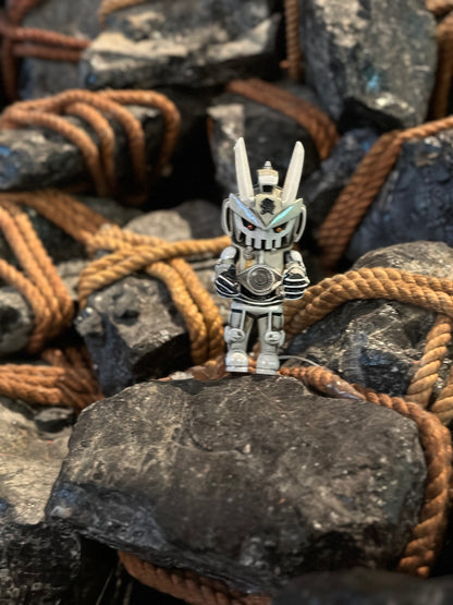 teK-3PO - Shadow Empire Series by Quiccs x Martian Toys