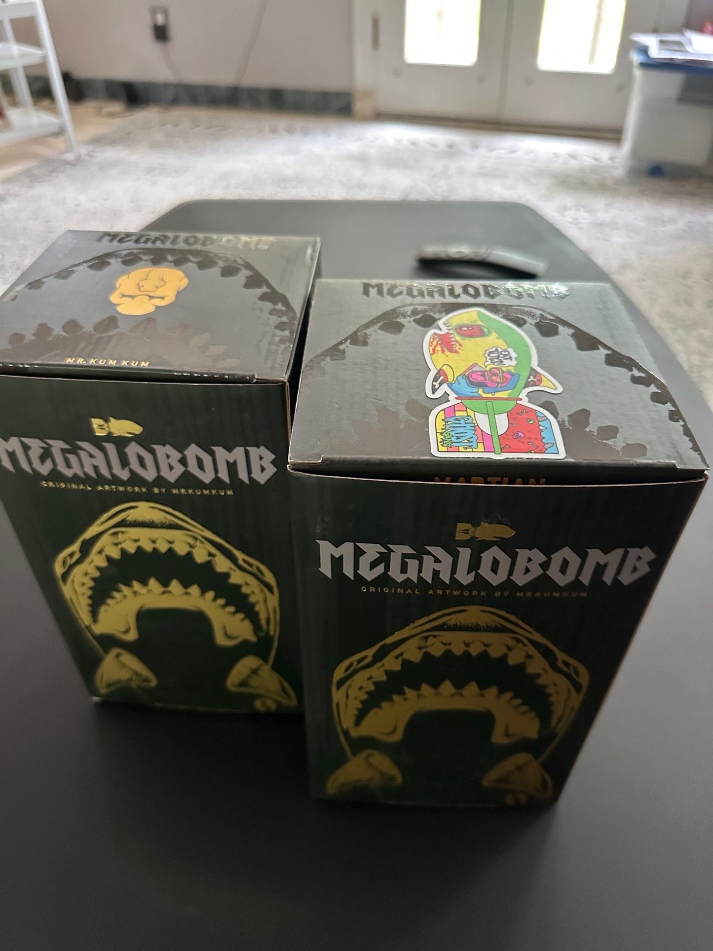 Wave 1 Megalobombs - Mr.Kumkum / Nicky Davis / Flying Fortress