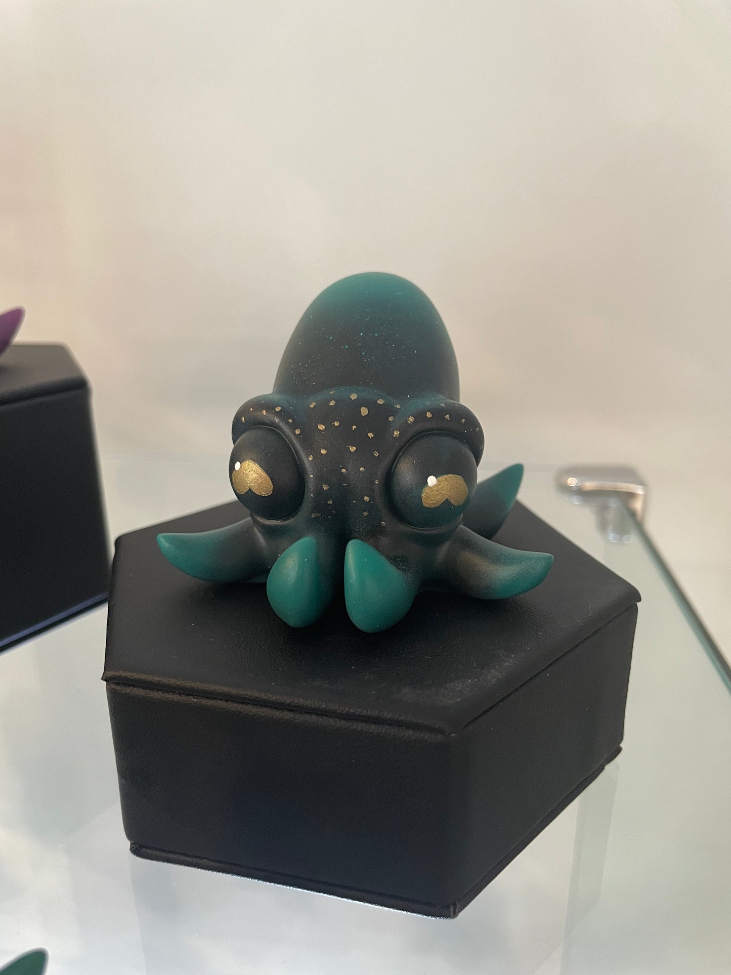 Resin The Bar - Ahzzzz - Squiddies