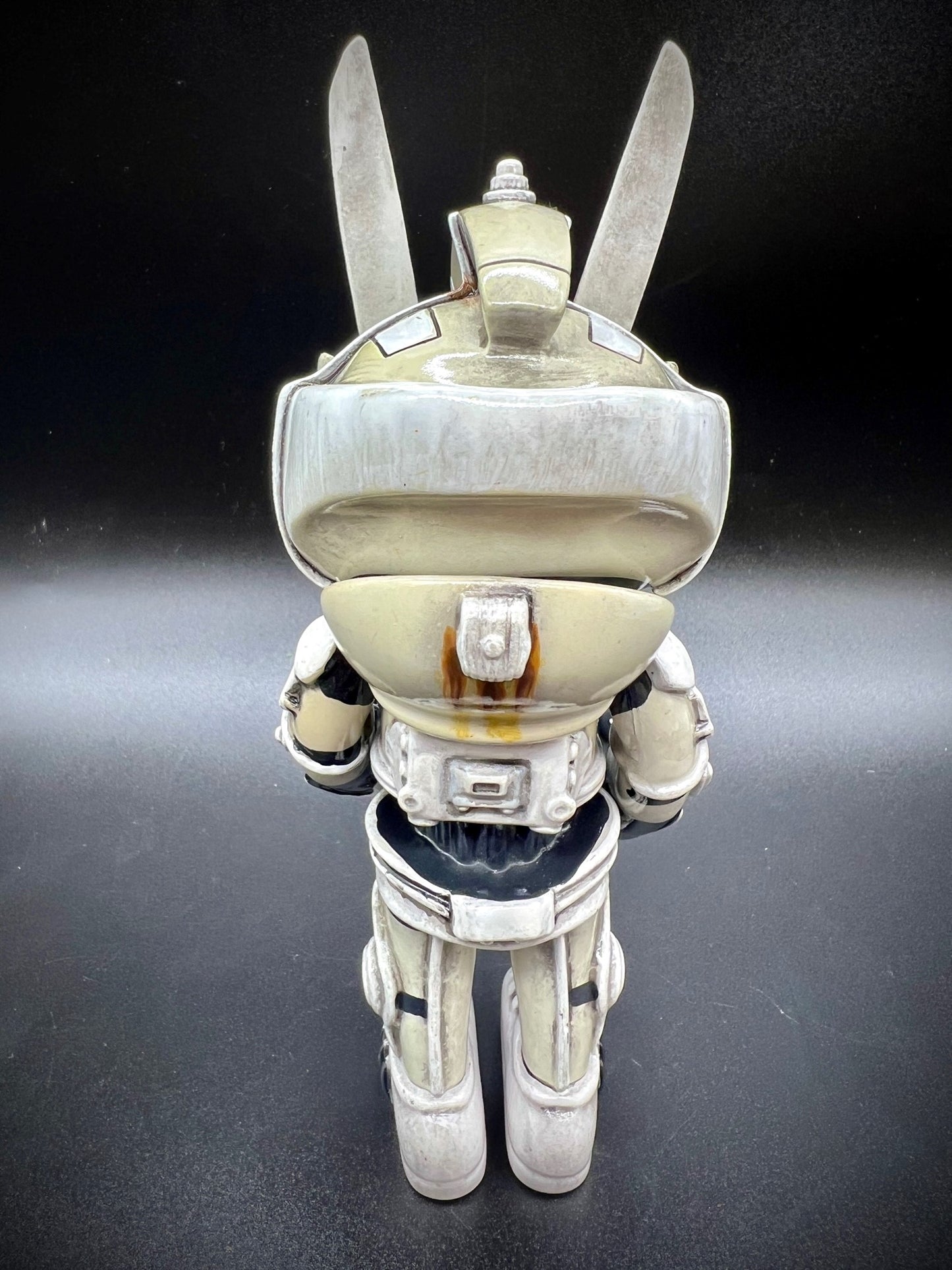 teK-3PO - Shadow Empire Series by Quiccs x Martian Toys