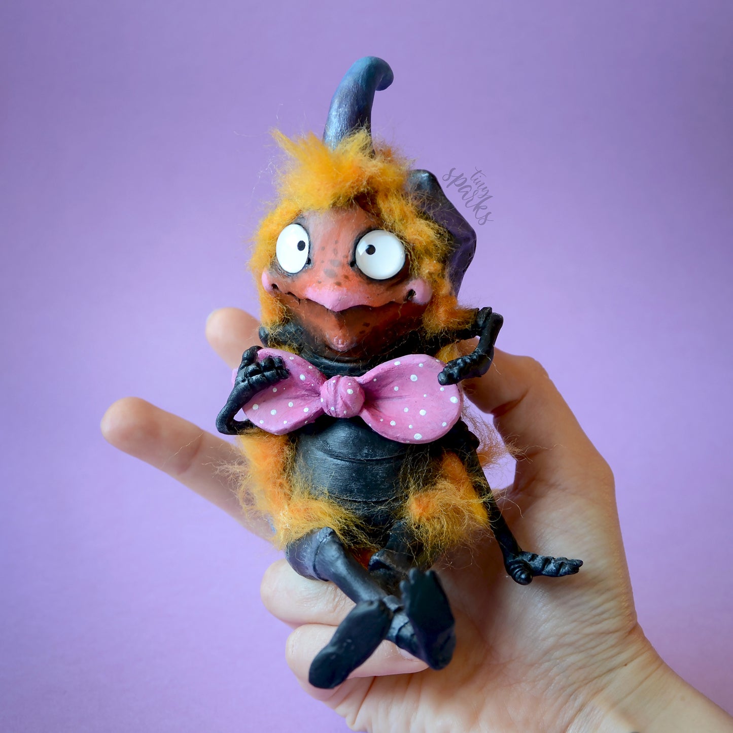 2 Cute 2 Compute 2 — "Bettle Phil" by Marina Sabio