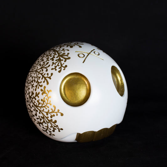 Raven Mavens: Bowo Skull Gold by Cristina Ravenna