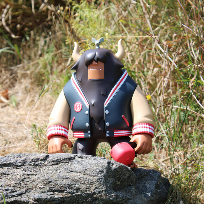 HORNS:Sasquatch by Hands In Factory  x  Martian Toys