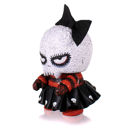 WADA CALAMITY - Mizna Wada - Skull Girl