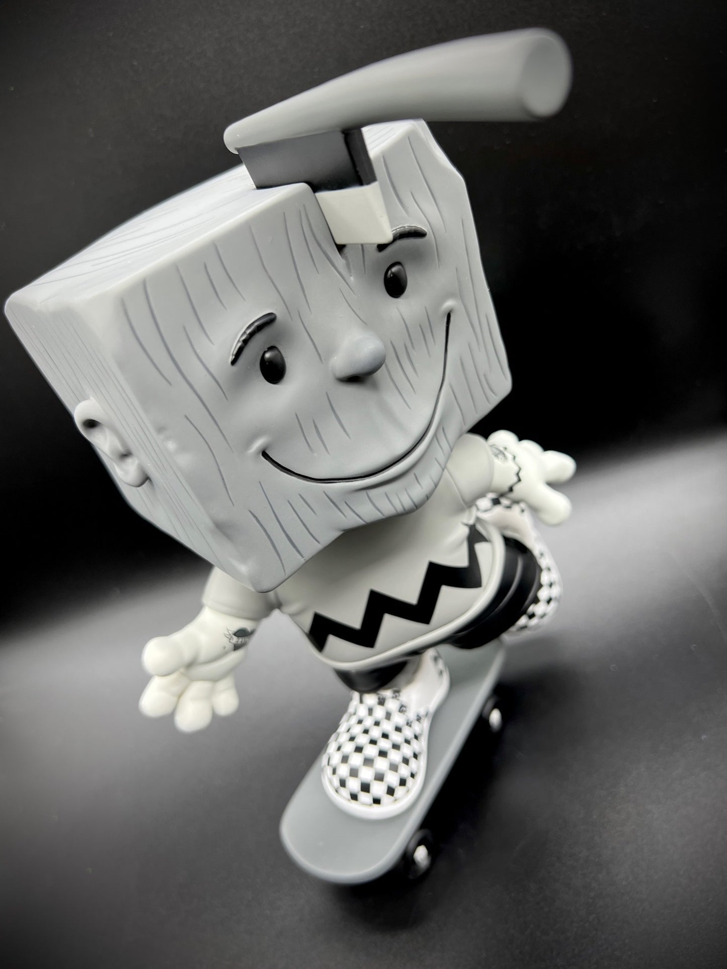 Blockhead by Bob Dob x Martian Toys