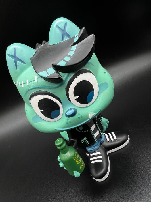 Squish Ghoul Cat by Erin Hunting x Martian Toys