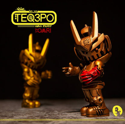 TEQ3PO - Gold & Omri Red Arm Chase by Klav9 x Quiccs x Martian Toys